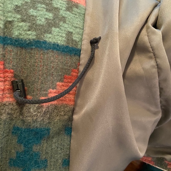 Vintage Woolrich wool Navajo hooded jacket - Picture 10 of 14
